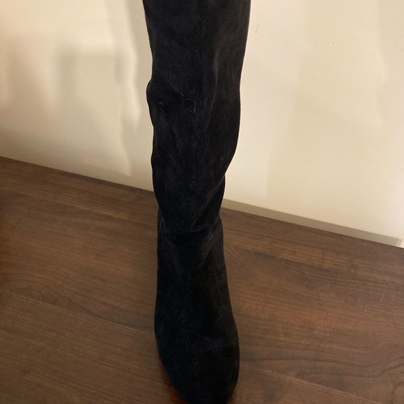 Knee-High Suede Heeled Boots - Picture 3 of 4